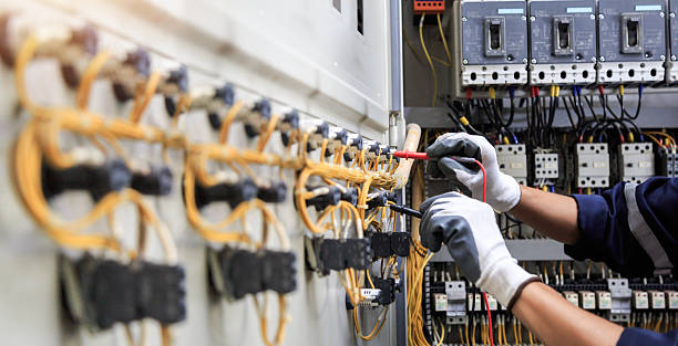 Professional Electrician technician working in Hurst, TX